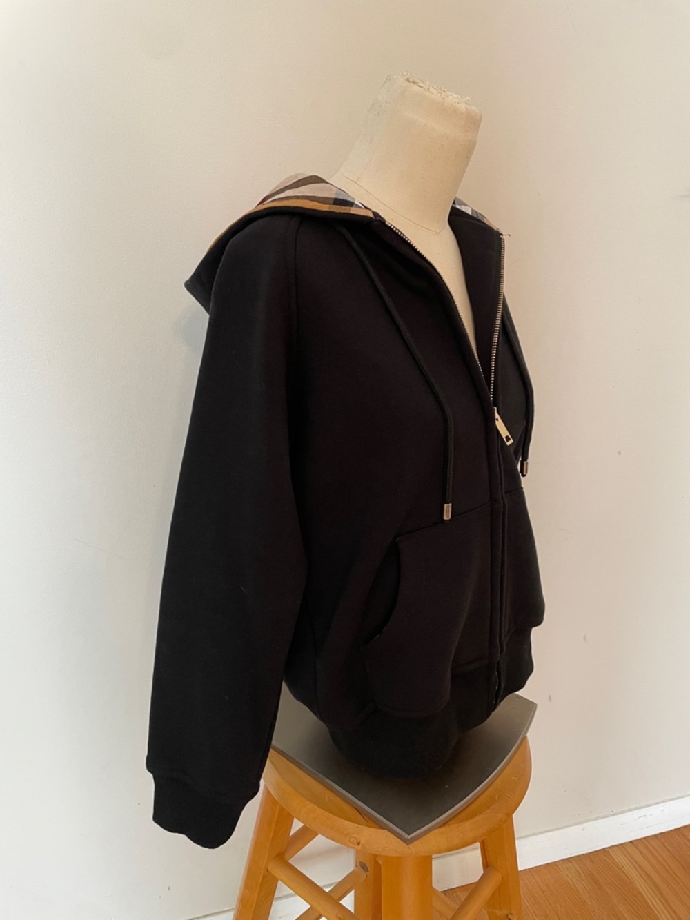 Burberry Hoodie Sweatshirt - excellent condition! - Picture 4 of 13